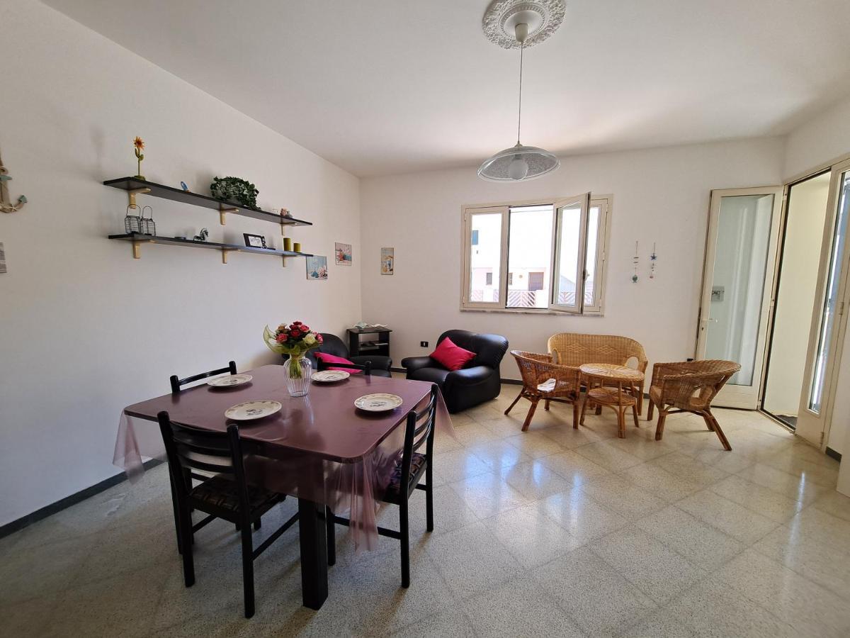 Casa Vittorio A 100M Dalla Sabbia Lido Marini Exterior foto