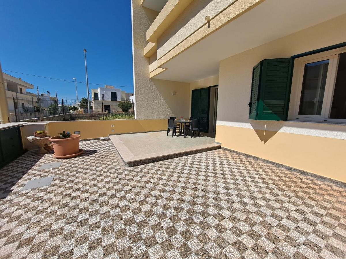 Casa Vittorio A 100M Dalla Sabbia Lido Marini Exterior foto